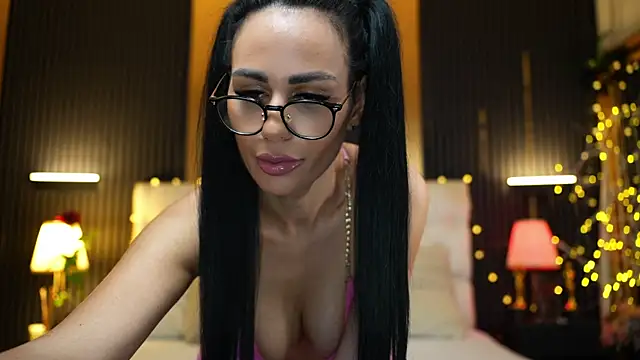 Lorettelorena online show from 06/21/26, 04:37