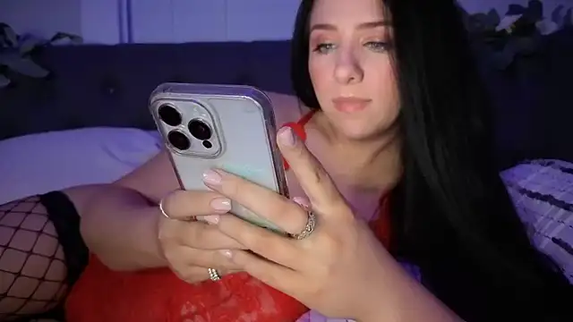 Snapshot of alliecat_94 chatting on 11/23/25, 03:17 alliecat 94 online show from 11/23/25, 03:17