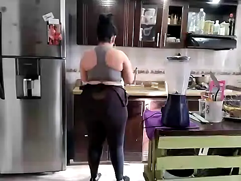 Diosasky online show from 01/15/25, 01:09