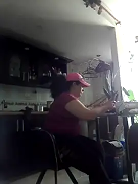 Diosasky online show from 12/21/25, 04:14