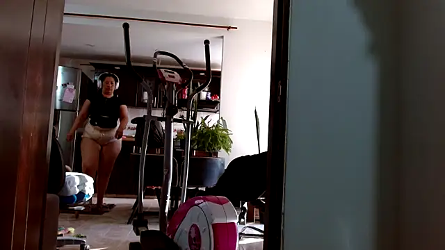 Diosasky online show from 02/11/26, 01:05