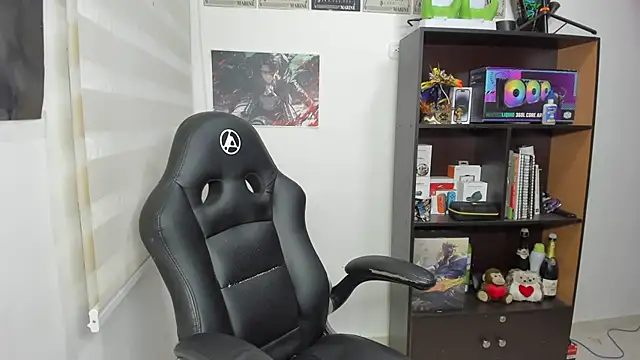 SIXXTOLOVE18 online show from 03/07/25, 10:32