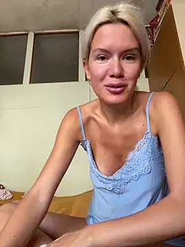 Keylili online show from 09/25/25, 09:35