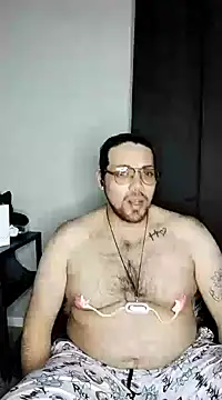 Snapshot of lucasgalacticman chatting on 02/08/25, 06:54 lucasgalacticman online show from 02/08/25, 06:54