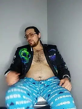 Snapshot of lucasgalacticman chatting on 02/23/25, 05:12 lucasgalacticman online show from 02/23/25, 05:12