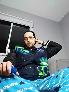 Snapshot of lucasgalacticman chatting on 02/24/25, 03:02 lucasgalacticman online show from 02/24/25, 03:02