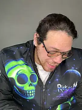 Snapshot of lucasgalacticman chatting on 03/20/25, 07:57 lucasgalacticman online show from 03/20/25, 07:57