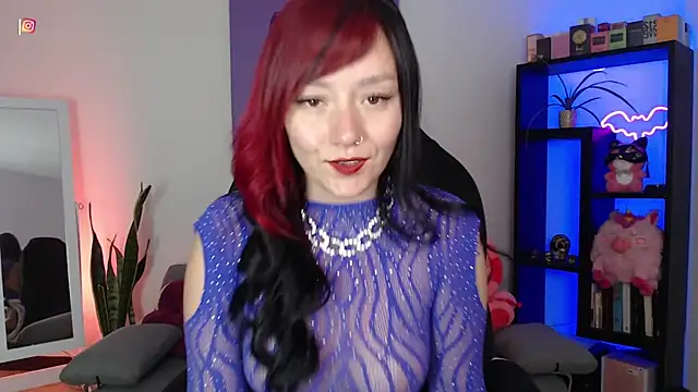 Snapshot of S_Lilith_ chatting on 04/18/26, 10:10 S Lilith online show from 04/18/26, 10:10