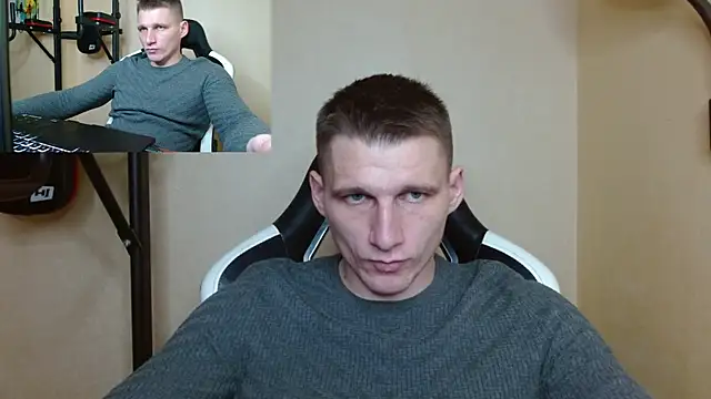 Snapshot of PoliglotJoe chatting on 12/02/24, 09:02 PoliglotJoe online show from 12/02/24, 09:02