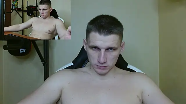 Snapshot of PoliglotJoe chatting on 01/08/25, 08:49 PoliglotJoe online show from 01/08/25, 08:49