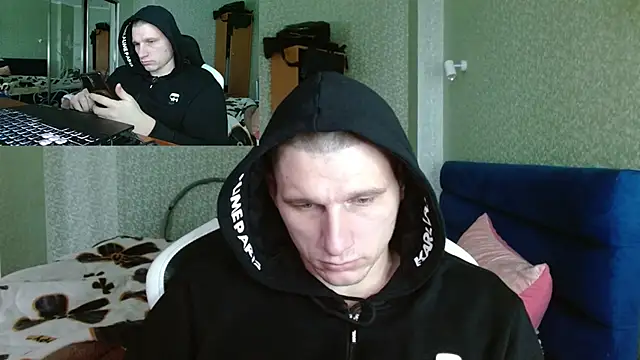 Snapshot of PoliglotJoe chatting on 01/27/25, 02:13 PoliglotJoe online show from 01/27/25, 02:13