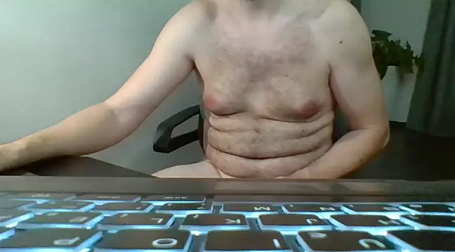 Horney boy86 online show from 12/07/24, 09:11