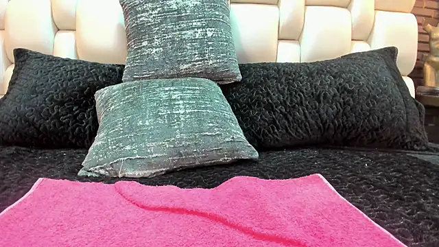 Salo Heaven online show from 02/05/25, 04:47