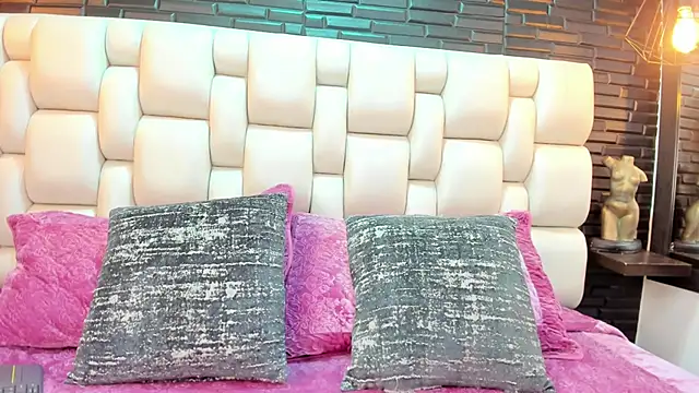 Salo Heaven online show from 02/14/25, 01:51