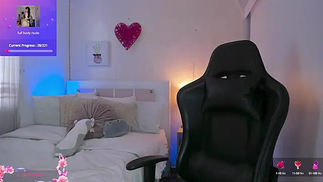 annadu011 online show from 01/11/25, 07:49