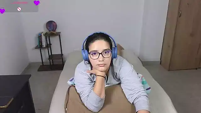 blue  moon  online show from 07/14/26, 10:21