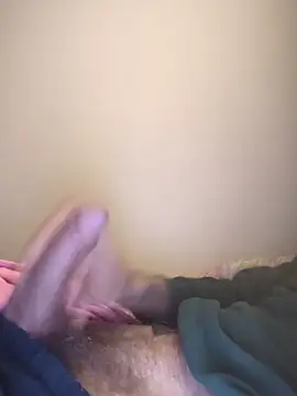 Snapshot of Dani_el82@xh chatting on 10/13/25, 05:40 Dani el82xh online show from 10/13/25, 05:40