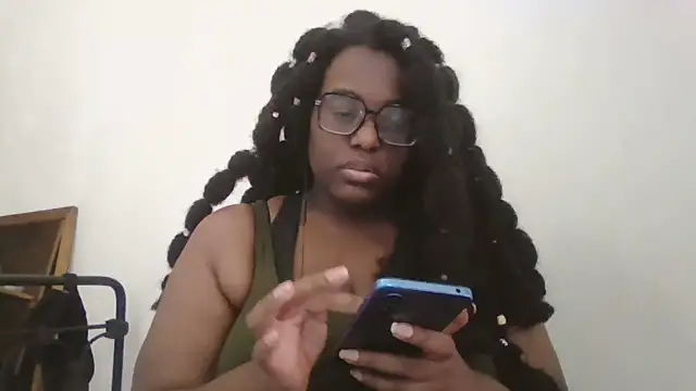 Snapshot of MissCC99 chatting on 03/01/26, 03:47 MissCC99 online show from 03/01/26, 03:47