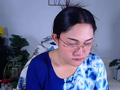 plysaithailand online show from 05/18/26, 01:02