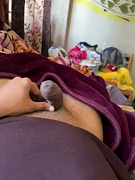 Snapshot of boobstherapist chatting on 01/05/25, 09:37 boobstherapist online show from 01/05/25, 09:37