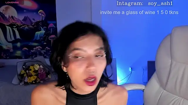 Snapshot of Ashlleycam_ chatting on 02/15/25, 02:26 Ashlleycam online show from 02/15/25, 02:26