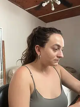 indierotic online show from 12/30/24, 07:53