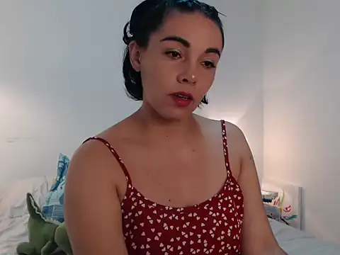 Snapshot of camii_7 chatting on 03/06/25, 04:07 camii 7 online show from 03/06/25, 04:07