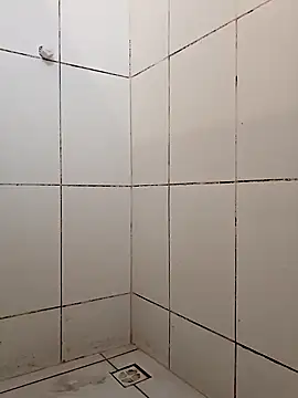 Snapshot of JamesQuaresma chatting on 01/13/25, 04:19 JamesQuaresma online show from 01/13/25, 04:19