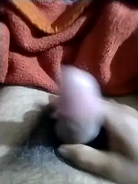 Rajxxxdx4u online show from 01/18/26, 04:05