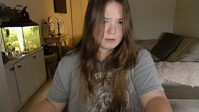 remirann  online show from 12/02/24, 04:42