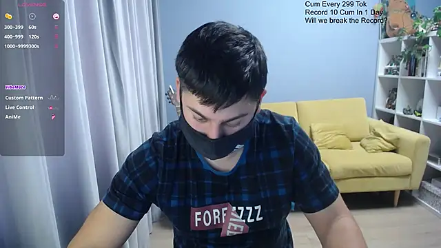 Snapshot of Tomguys chatting on 02/22/26, 12:15 Tomguys online show from 02/22/26, 12:15