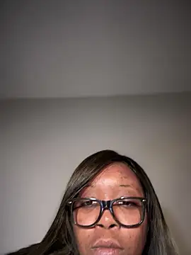 Snapshot of NikkiNoelanii chatting on 12/15/24, 02:48 NikkiNoelanii online show from 12/15/24, 02:48