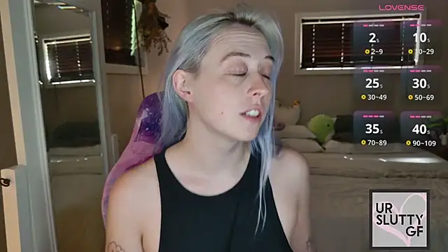 ursluttygf online show from 06/28/26, 03:18