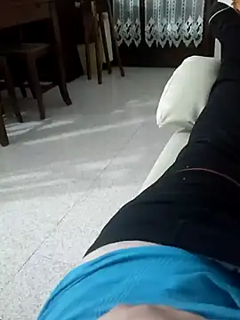 Snapshot of manuel9428 chatting on 01/01/25, 08:58 manuel9428 online show from 01/01/25, 08:58