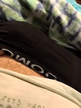 Snapshot of manuel9428 chatting on 10/24/25, 10:28 manuel9428 online show from 10/24/25, 10:28