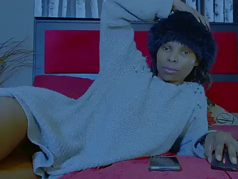 MissParis26 online show from 11/17/25, 09:09