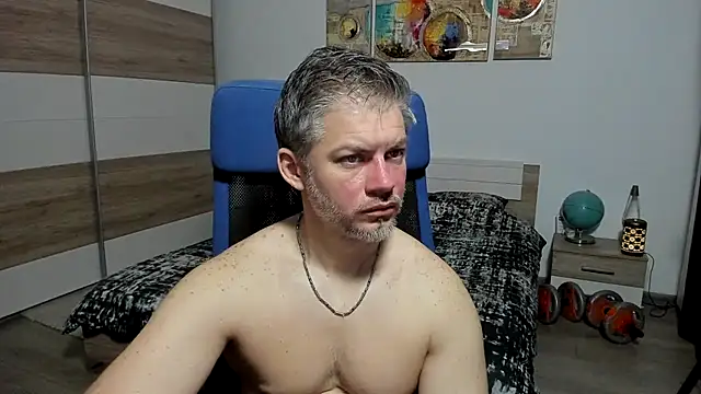 Snapshot of RobbyShawz chatting on 05/01/26, 04:28 RobbyShawz online show from 05/01/26, 04:28