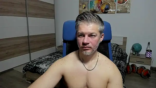 Snapshot of RobbyShawz chatting on 05/02/26, 05:45 RobbyShawz online show from 05/02/26, 05:45