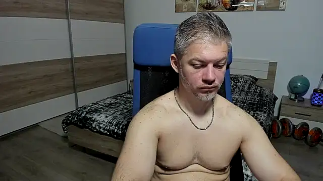 Snapshot of RobbyShawz chatting on 05/10/26, 05:12 RobbyShawz online show from 05/10/26, 05:12
