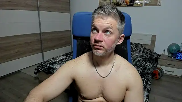 Snapshot of RobbyShawz chatting on 05/11/26, 07:22 RobbyShawz online show from 05/11/26, 07:22