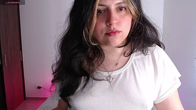 Snapshot of sofix__ chatting on 06/19/26, 08:01 sofix online show from 06/19/26, 08:01