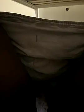 Hmmmtachatte2 online show from 10/26/25, 05:30