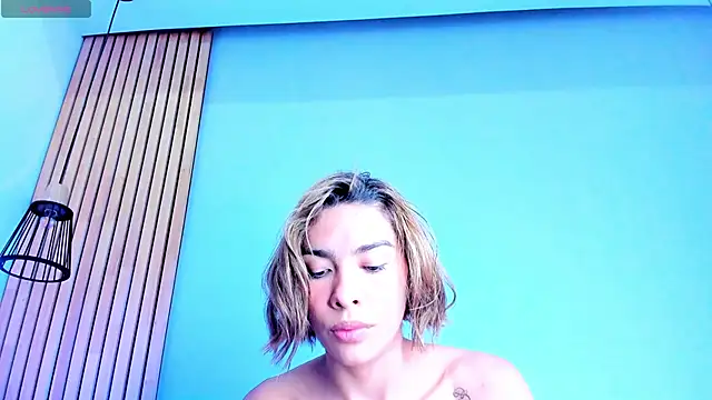 mia-reeves online show from 03/03/25, 07:28