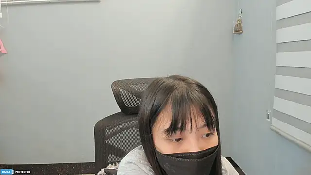 Snapshot of Ayase_momo chatting on 01/05/25, 03:13 Ayase momo online show from 01/05/25, 03:13