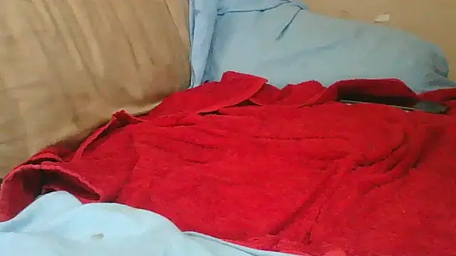 Snapshot of xykenrah@xh chatting on 02/05/26, 10:47 xykenrahxh online show from 02/05/26, 10:47