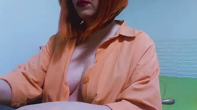 Snapshot of MashaYeah777 chatting on 09/21/25, 09:00 MashaYeah777 online show from 09/21/25, 09:00