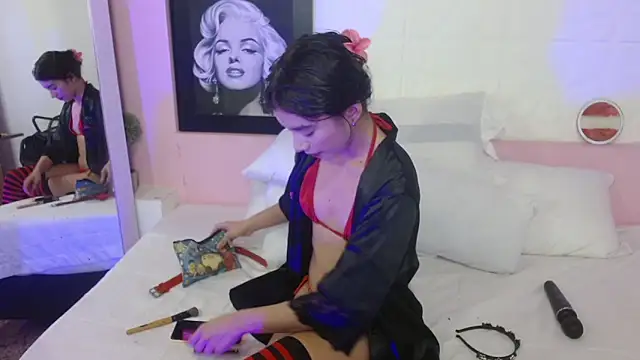 Sweetcristin online show from 04/29/26, 12:59