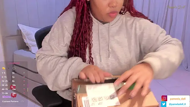 pamela doll3 online show from 03/04/25, 04:17