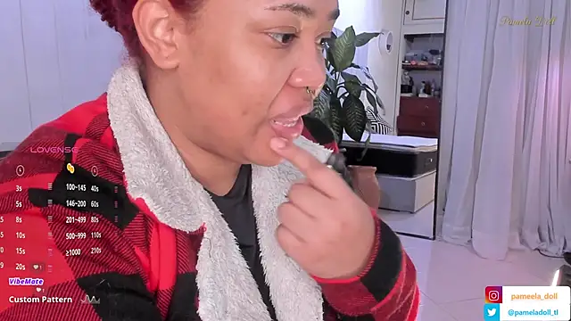 pamela doll3 online show from 03/09/25, 10:30