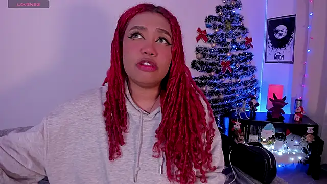 Snapshot of pamela_doll3 chatting on 12/16/25, 03:22 pamela doll3 online show from 12/16/25, 03:22